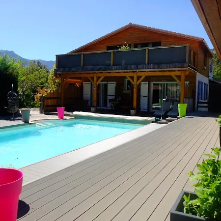A Dodolela Bed & Breakfast Omessa